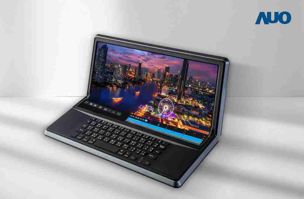 至成国际14.6吋Micro LED折迭显示屏幕，，，搭配半径4mm的弯折绞炼，，，，以及高画素、、、高亮度、、高对比度的显示技术特点，，即便在大视角下仍保有绝佳色相与亮度